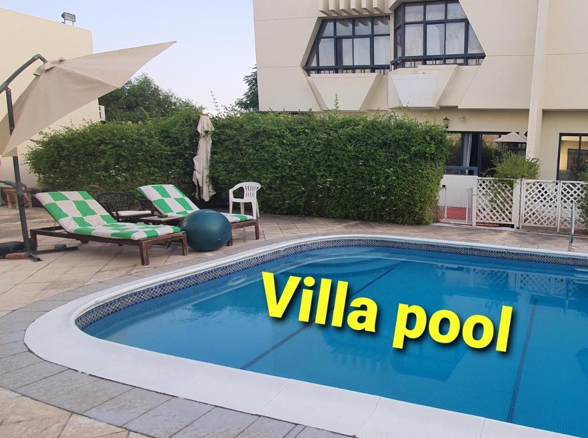 Jumeirah Beach Villa Дубай Экстерьер фото