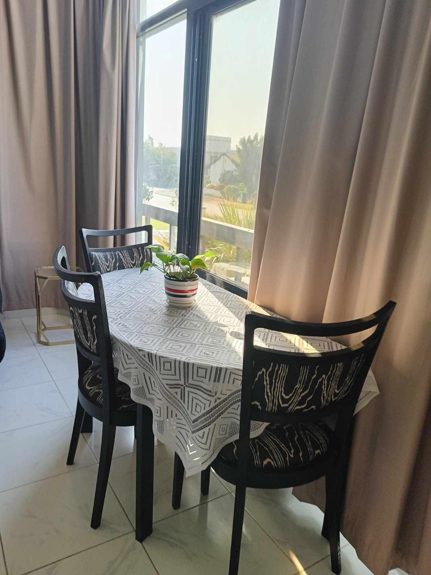 Jumeirah Beach Villa Дубай Экстерьер фото
